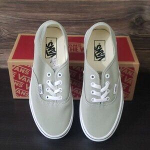 New Vans Authentic Womens‎  Sneakers Size 7.5 Neutral Classic Everyday Casual